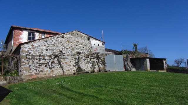 6 sypialnia Finka/Dom wiejski na sprzedaż w Ferreira de Panton, Pantón z garażem - 125 000 € (Ref: 6774462)