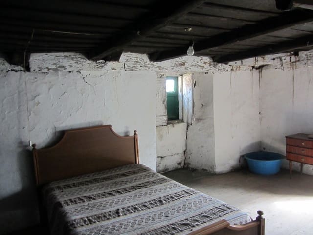 5 chambre Finca/Maison de Campagne à vendre à Guntín - 60 000 € (Ref: 7174735)