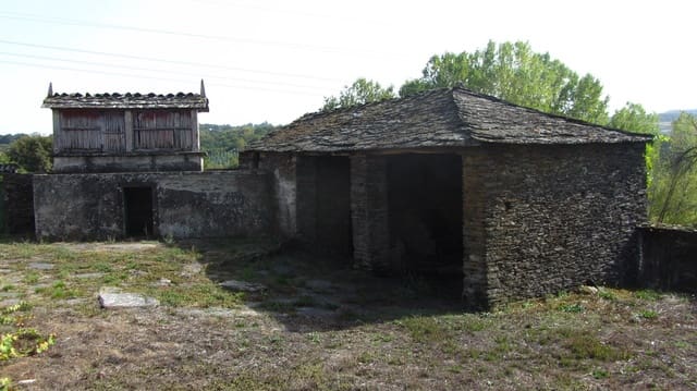 5 chambre Finca/Maison de Campagne à vendre à Guntín - 60 000 € (Ref: 7174735)