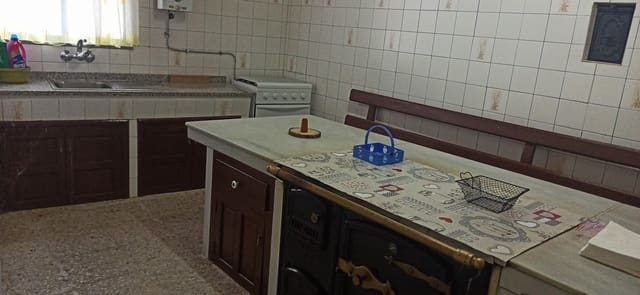 3 makuuhuone Maalaistalo myytävänä paikassa Antas de Ulla - 49 000 € (Ref: 7210126)