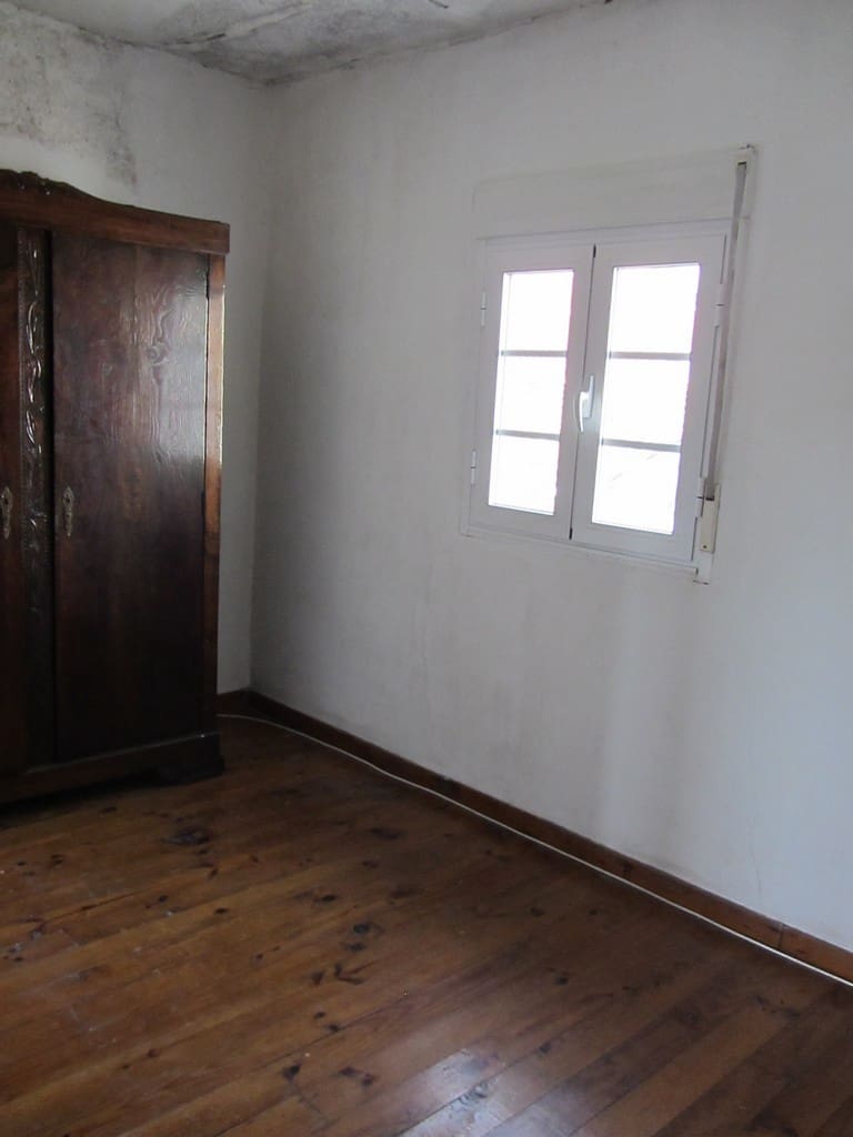 2 soveværelse Byhus til salg i Chantada - € 55.000 (Ref: 7284745)