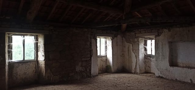 2 sovrum Finca/Hus på landet till salu i Monforte de Lemos - 35 000 € (Ref: 7326993)