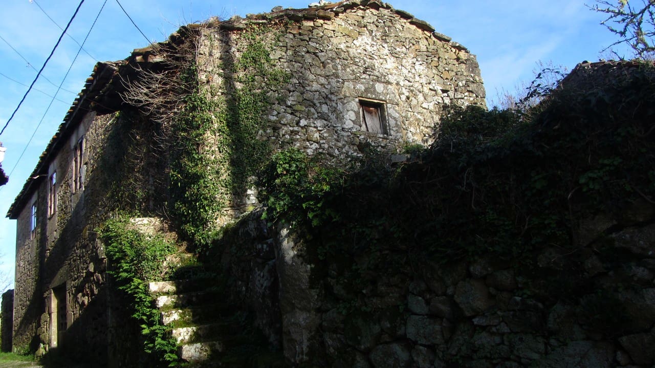 Finca/Country House for sale in Sober - € 23,000 (Ref: 7335695)