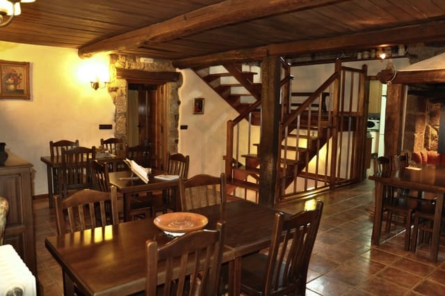 7 soverom Gjestgiveri/B&B til salgs i Chantada med garasje - € 275 000 (Ref: 7668218)