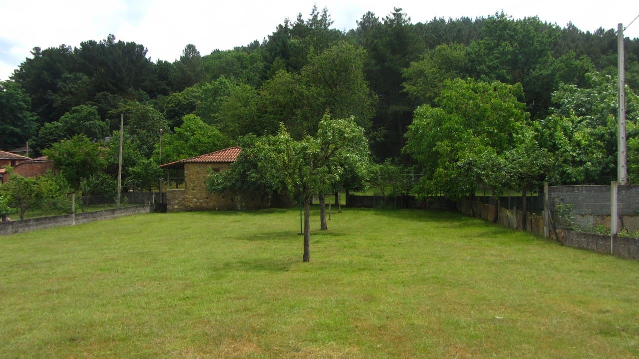 5 soveværelse Lejlighed til salg i Monforte de Lemos med garage - € 110.000 (Ref: 7703077)