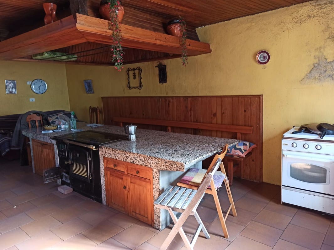 4 soveværelse Finca/Landehus til salg i Monterroso med garage - € 193.000 (Ref: 7734765)