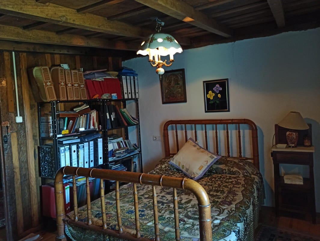 4 soveværelse Finca/Landehus til salg i Monterroso med garage - € 193.000 (Ref: 7734765)