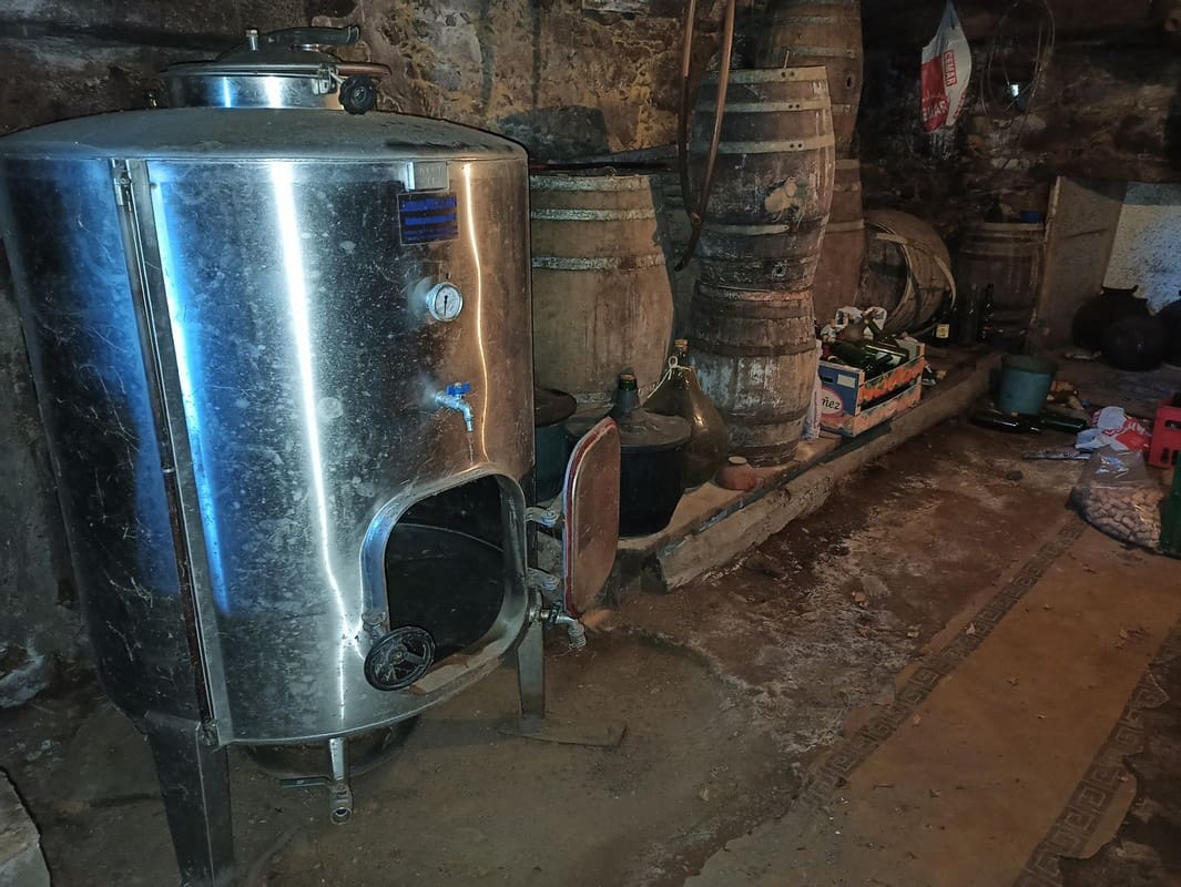 4 soveværelse Finca/Landehus til salg i Monterroso med garage - € 193.000 (Ref: 7734765)