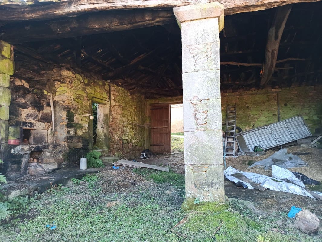 4 soveværelse Finca/Landehus til salg i Monterroso med garage - € 193.000 (Ref: 7734765)