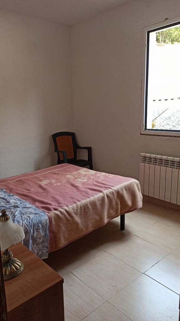 5 soveværelse Finca/Landehus til salg i O Savinao med garage - € 120.000 (Ref: 7822638)