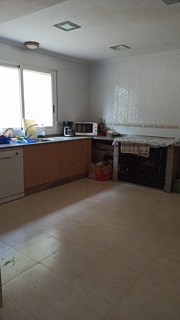 5 soveværelse Finca/Landehus til salg i O Savinao med garage - € 120.000 (Ref: 7822638)