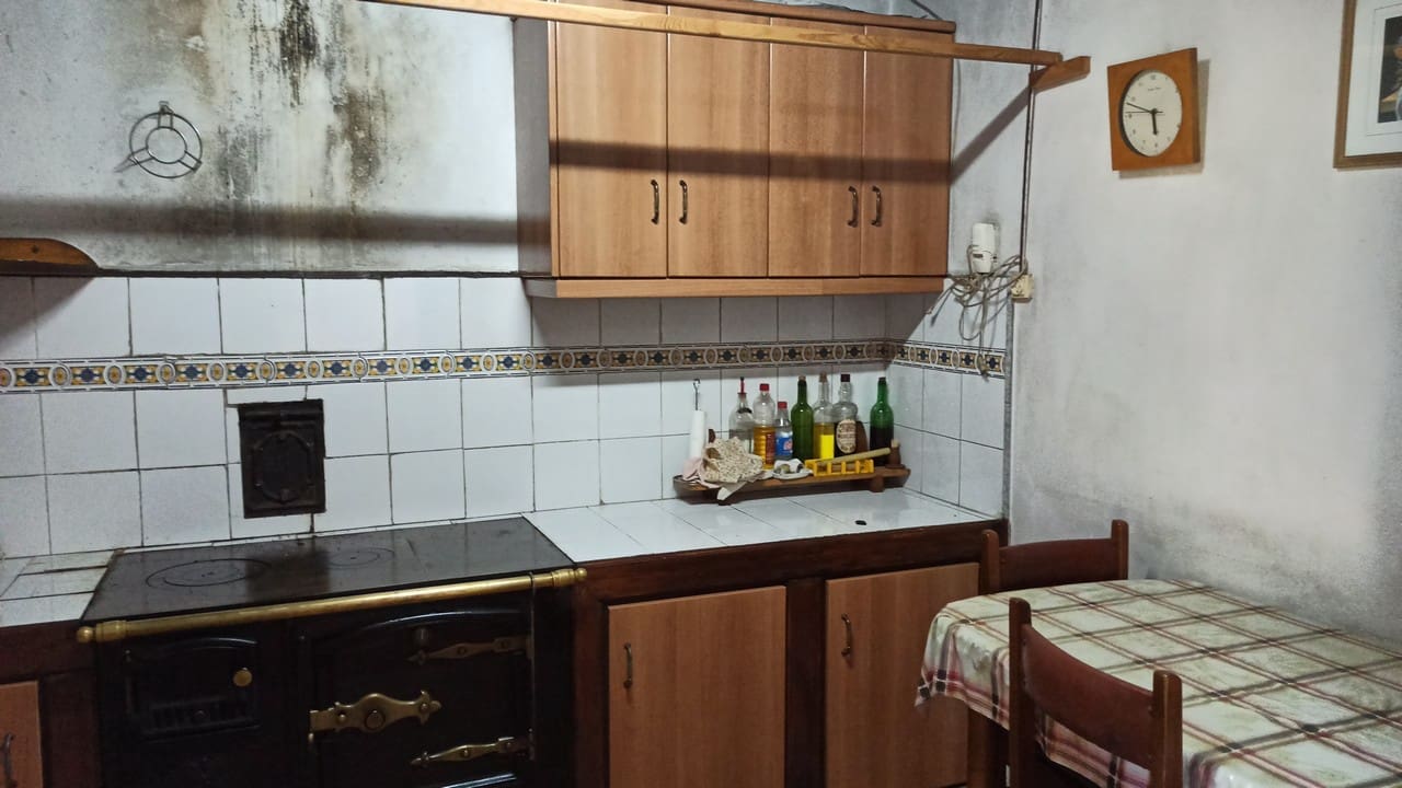 2 soveværelse Finca/Landehus til salg i O Savinao - € 32.000 (Ref: 7848098)