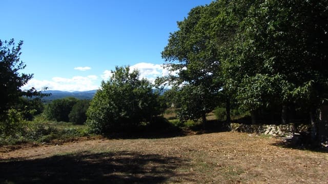 2 soveværelse Finca/Landehus til salg i O Saviñao - € 32.000 (Ref: 7848098)