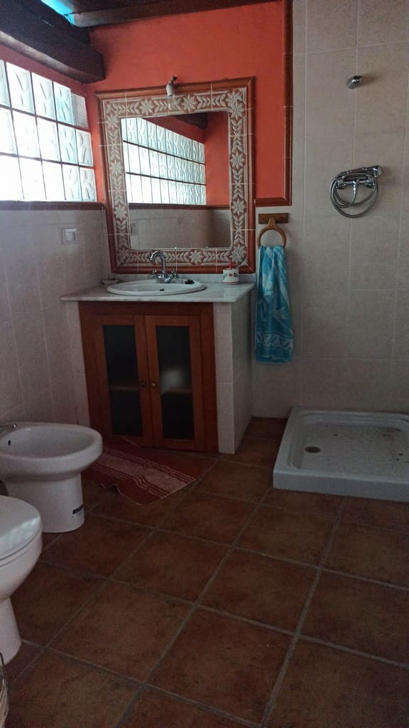 4 soveværelse Finca/Landehus til salg i Panton med garage - € 85.000 (Ref: 7875478)