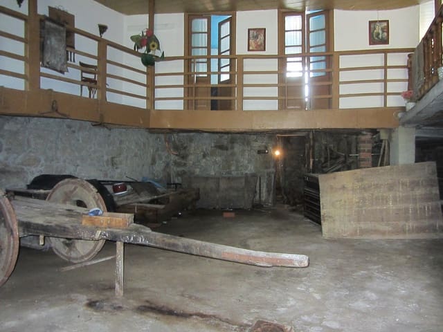 4 sovrum Finca/Hus på landet till salu i Pantón med garage - 85 000 € (Ref: 7875478)