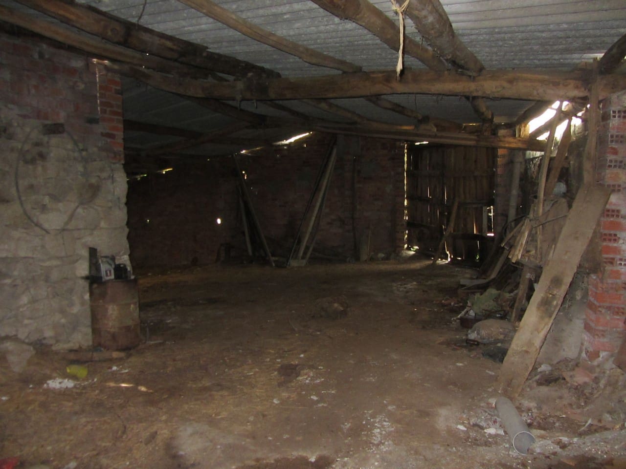 4 soveværelse Finca/Landehus til salg i Panton med garage - € 85.000 (Ref: 7875478)