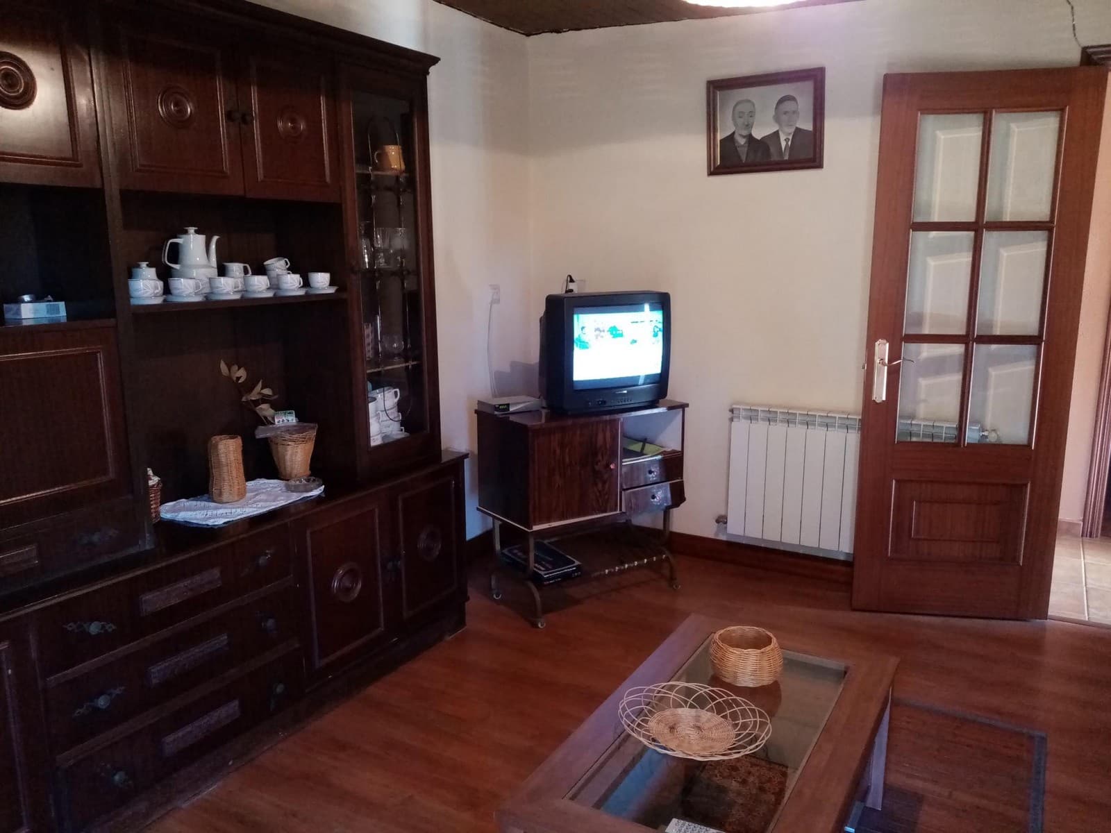 5 soveværelse Finca/Landehus til salg i Parada de Sil med garage - € 85.000 (Ref: 7921517)