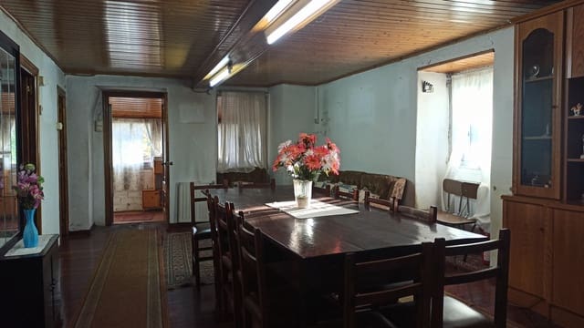 4 bedroom Finca/Country House for sale in O Saviñao with garage - € 55,000 (Ref: 7950231)