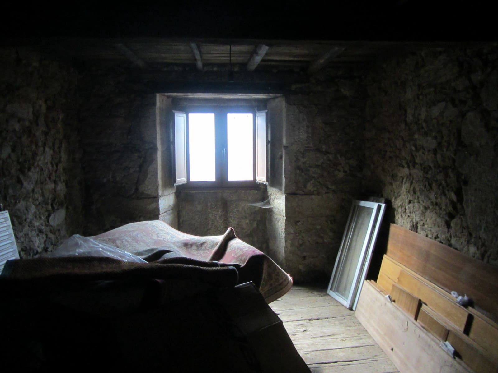 2 soveværelse Finca/Landehus til salg i O Savinao - € 46.000 (Ref: 8003505)