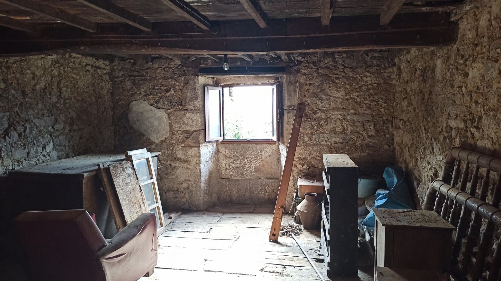 2 soveværelse Finca/Landehus til salg i O Savinao - € 46.000 (Ref: 8003505)