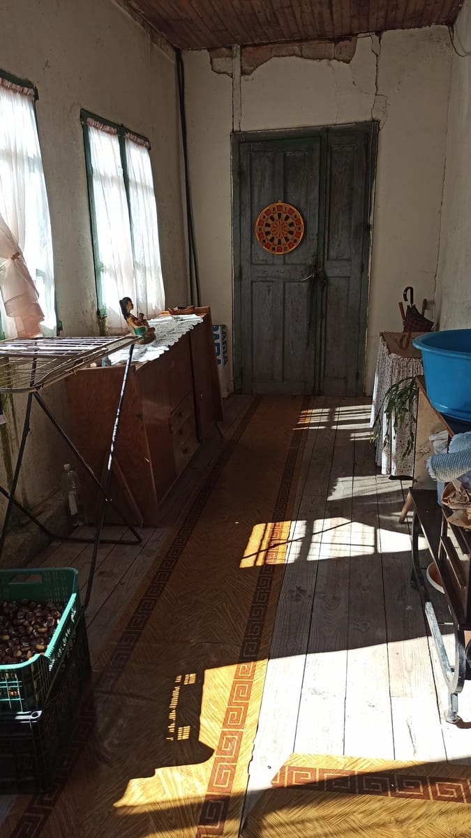 11 soveværelse Finca/Landehus til salg i Panton med garage - € 300.000 (Ref: 8015022)