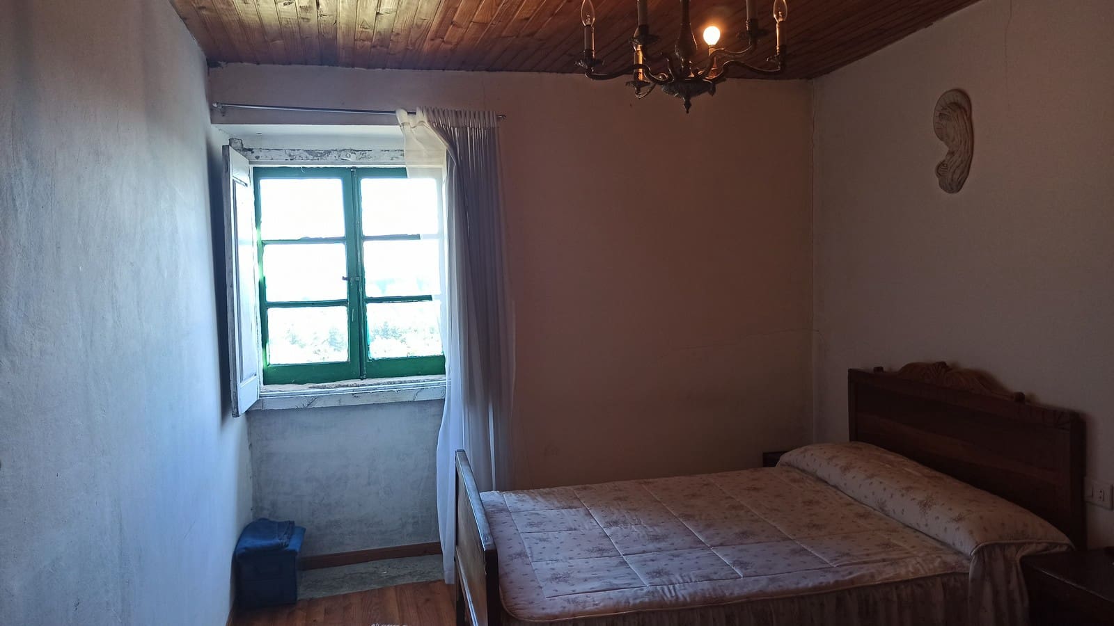 11 soveværelse Finca/Landehus til salg i Panton med garage - € 300.000 (Ref: 8015022)