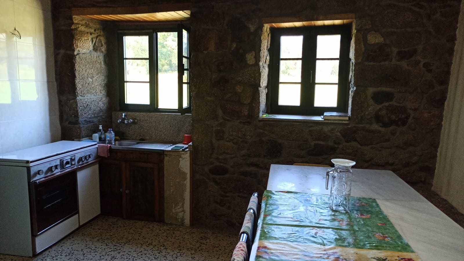 11 soveværelse Finca/Landehus til salg i Panton med garage - € 300.000 (Ref: 8015022)