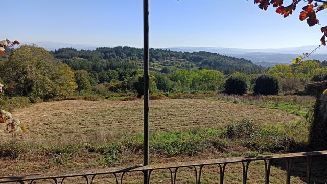 11 sypialnia Finka/Dom wiejski na sprzedaż w Pantón z garażem - 300 000 € (Ref: 8015022)