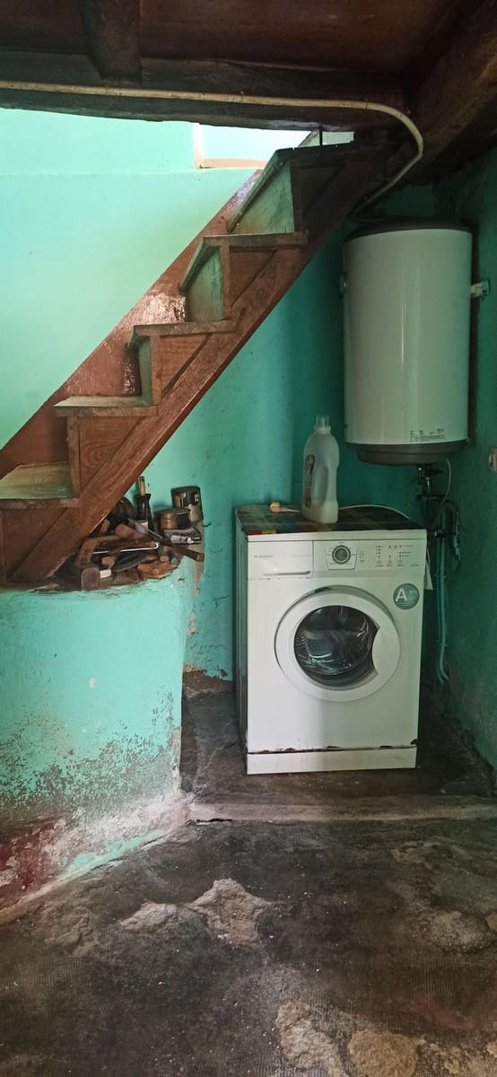 2 soverom Finca/Herregård til salgs i Sarria - € 69 000 (Ref: 8064263)