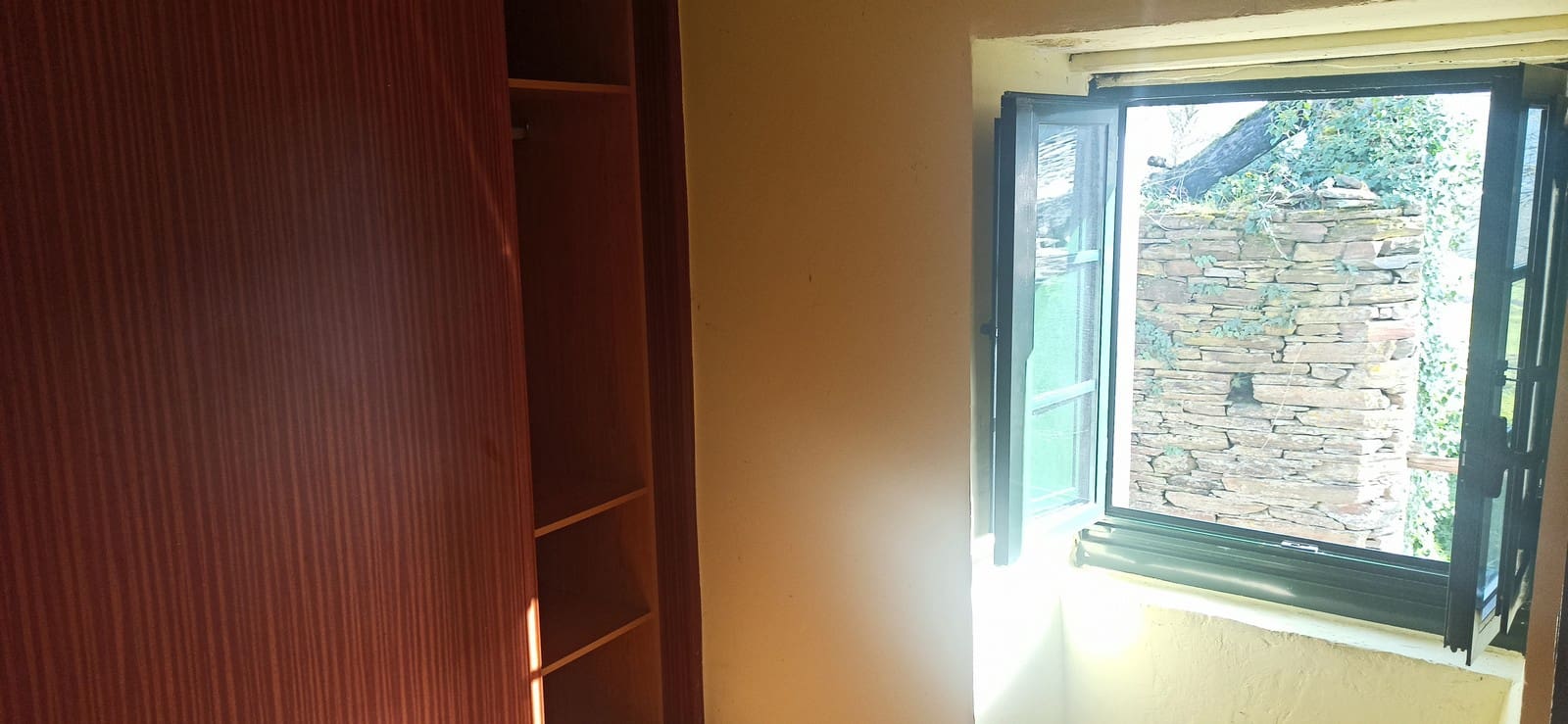 2 soverom Finca/Herregård til salgs i Sarria - € 69 000 (Ref: 8064263)