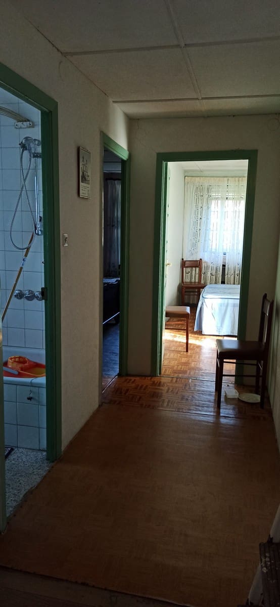 3 soveværelse Finca/Landehus til salg i Monterroso med garage - € 75.000 (Ref: 8093802)