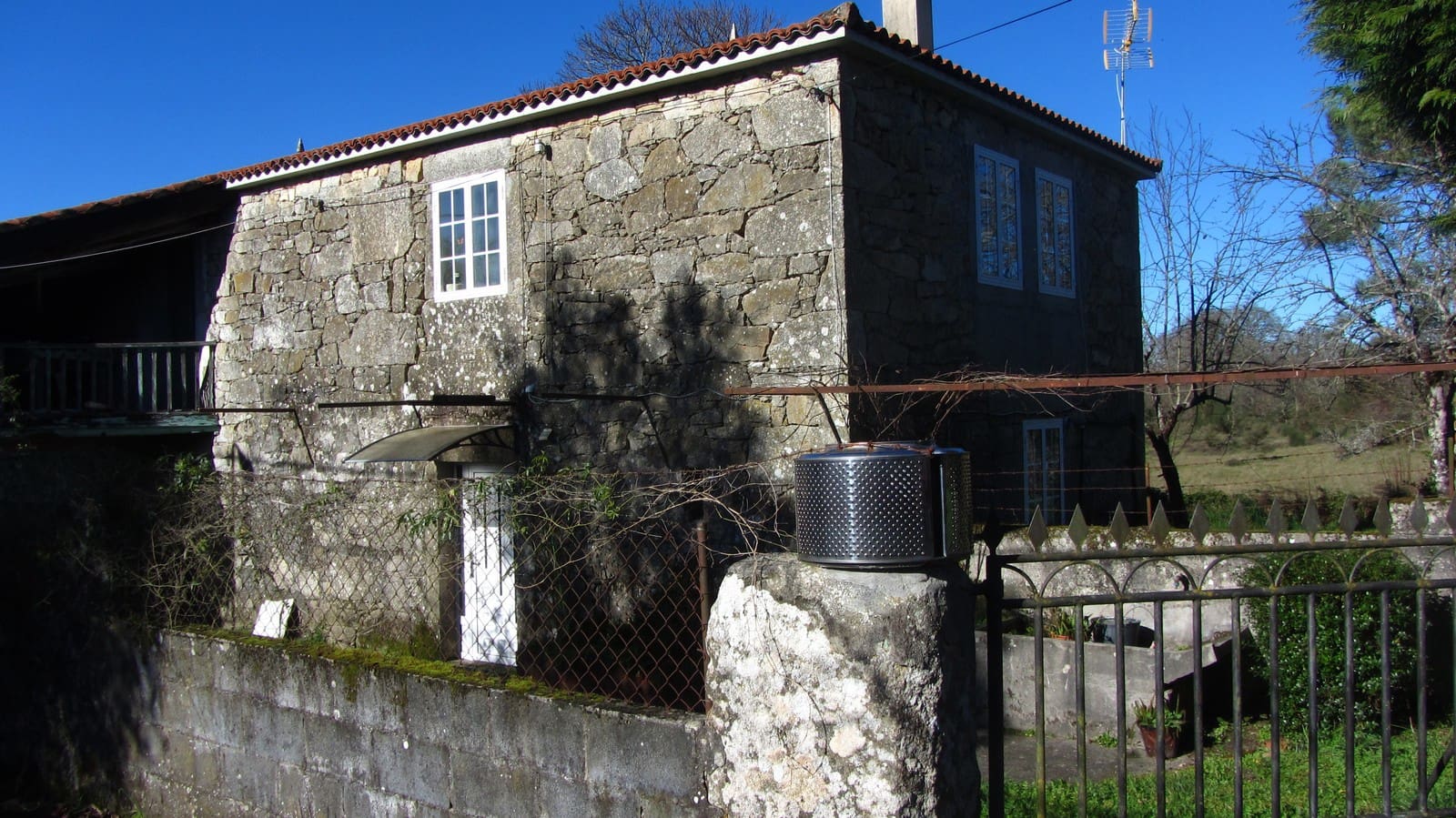 3 soveværelse Finca/Landehus til salg i Monterroso med garage - € 75.000 (Ref: 8093802)