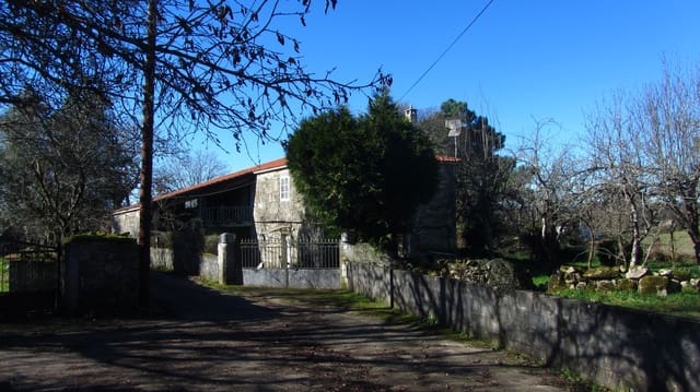 3 makuuhuone Maalaistalo myytävänä paikassa Monterroso mukana 
autotalli - 75 000 € (Ref: 8093802)