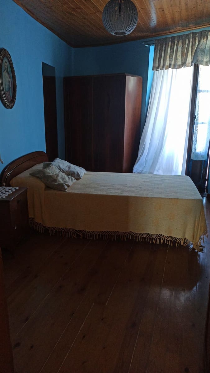 4 soveværelse Finca/Landehus til salg i Monforte de Lemos med garage - € 97.000 (Ref: 8205588)