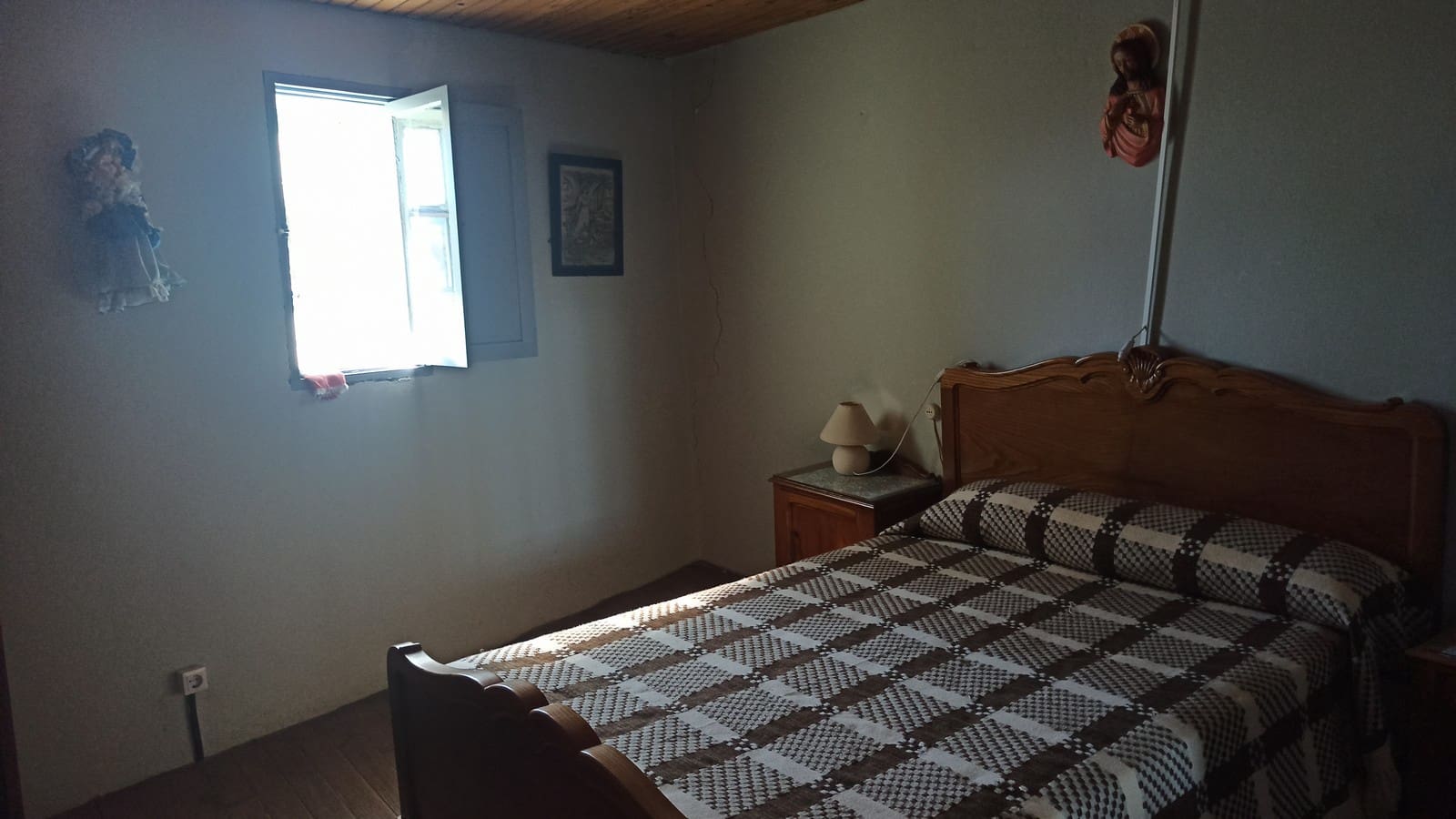 4 soveværelse Finca/Landehus til salg i Monforte de Lemos med garage - € 97.000 (Ref: 8205588)