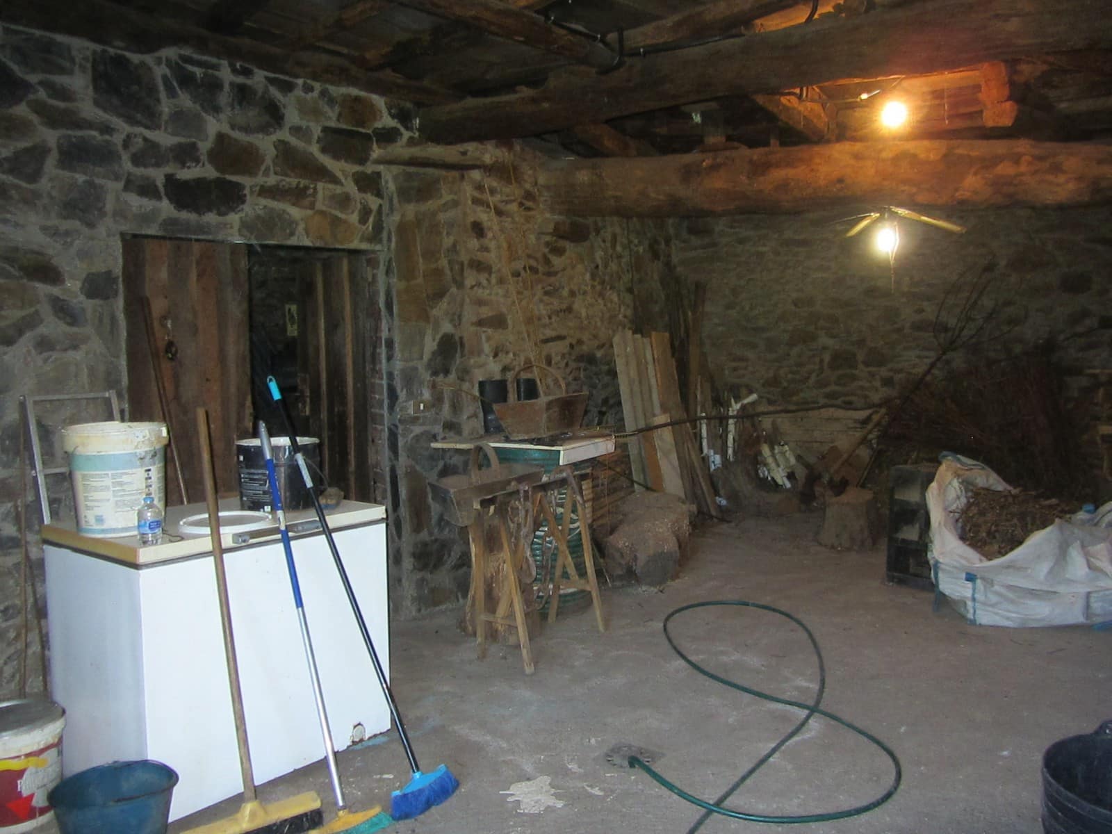 4 soveværelse Finca/Landehus til salg i Monforte de Lemos med garage - € 97.000 (Ref: 8205588)