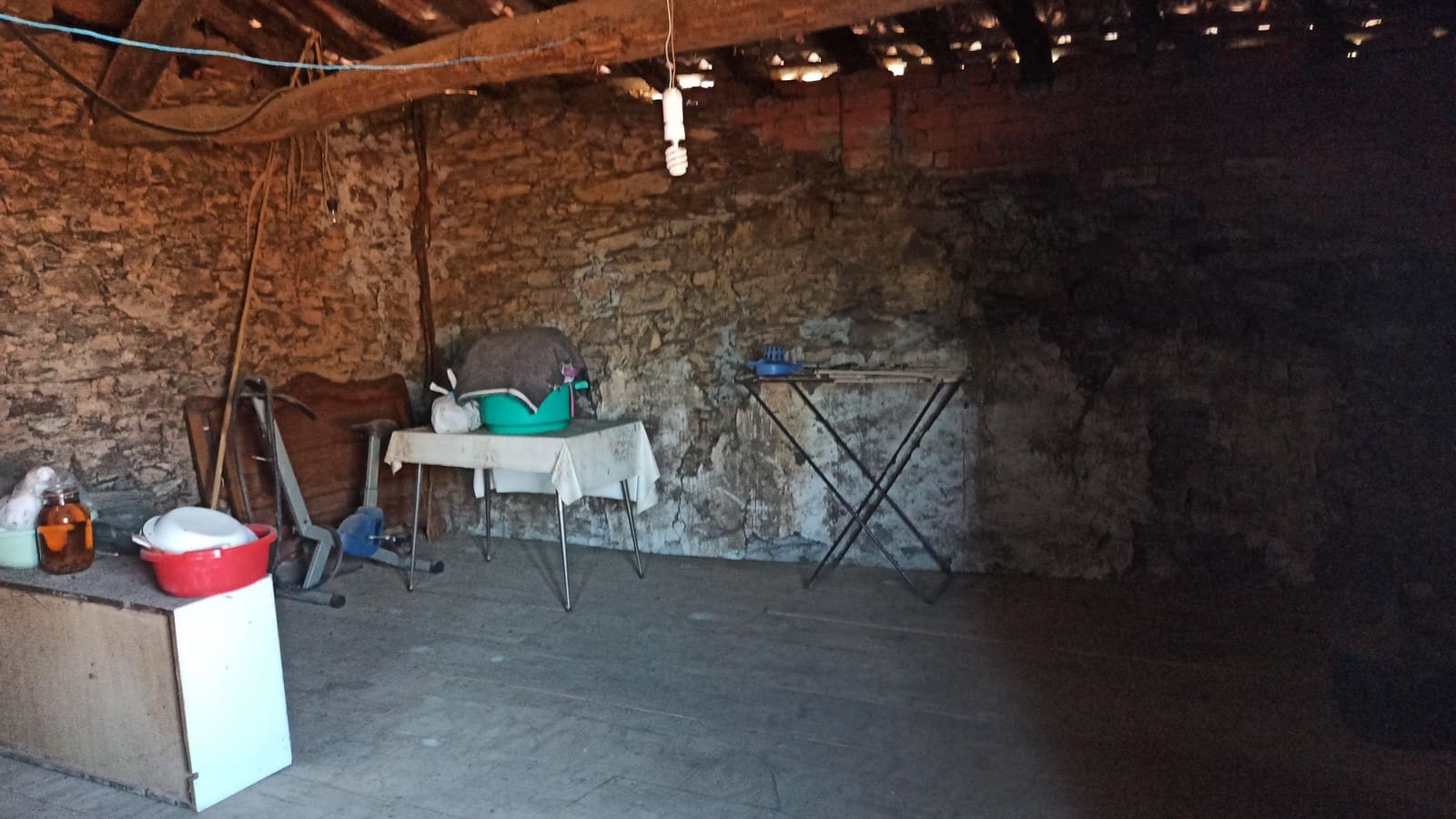 4 soveværelse Finca/Landehus til salg i Monforte de Lemos med garage - € 97.000 (Ref: 8205588)