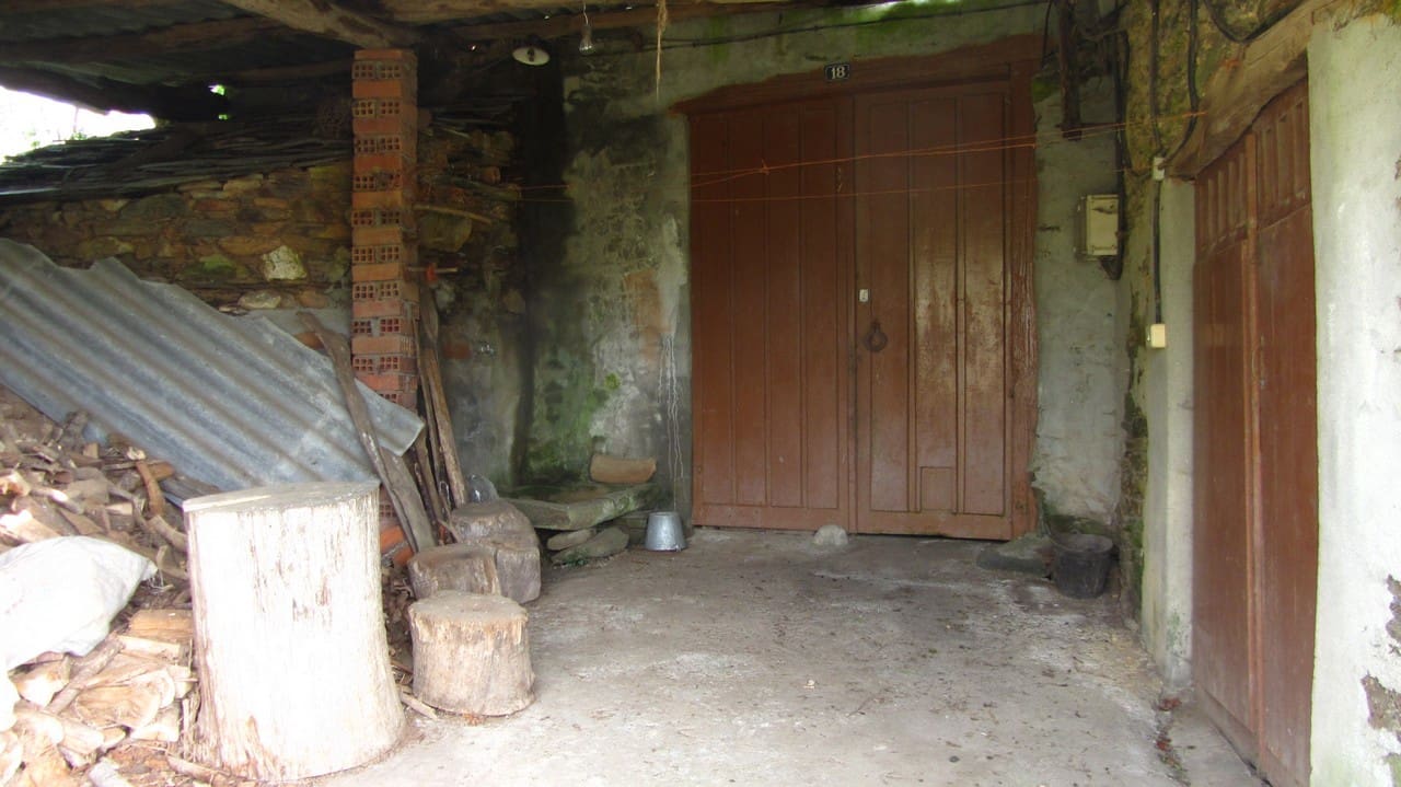 3 soveværelse Finca/Landehus til salg i O Savinao med garage - € 68.000 (Ref: 8267334)