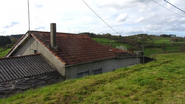 3 sypialnia Finka/Dom wiejski na sprzedaż w O Saviñao z garażem - 68 000 € (Ref: 8267334)