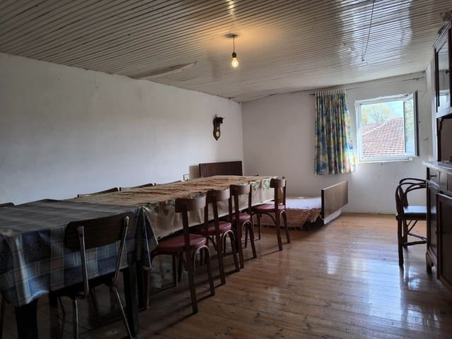 3 sypialnia Finka/Dom wiejski na sprzedaż w O Saviñao z garażem - 68 000 € (Ref: 8267334)