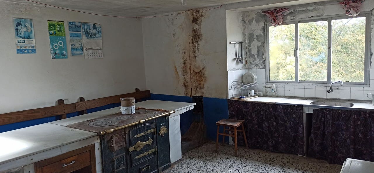 3 soveværelse Finca/Landehus til salg i Taboada med garage - € 60.000 (Ref: 8267335)