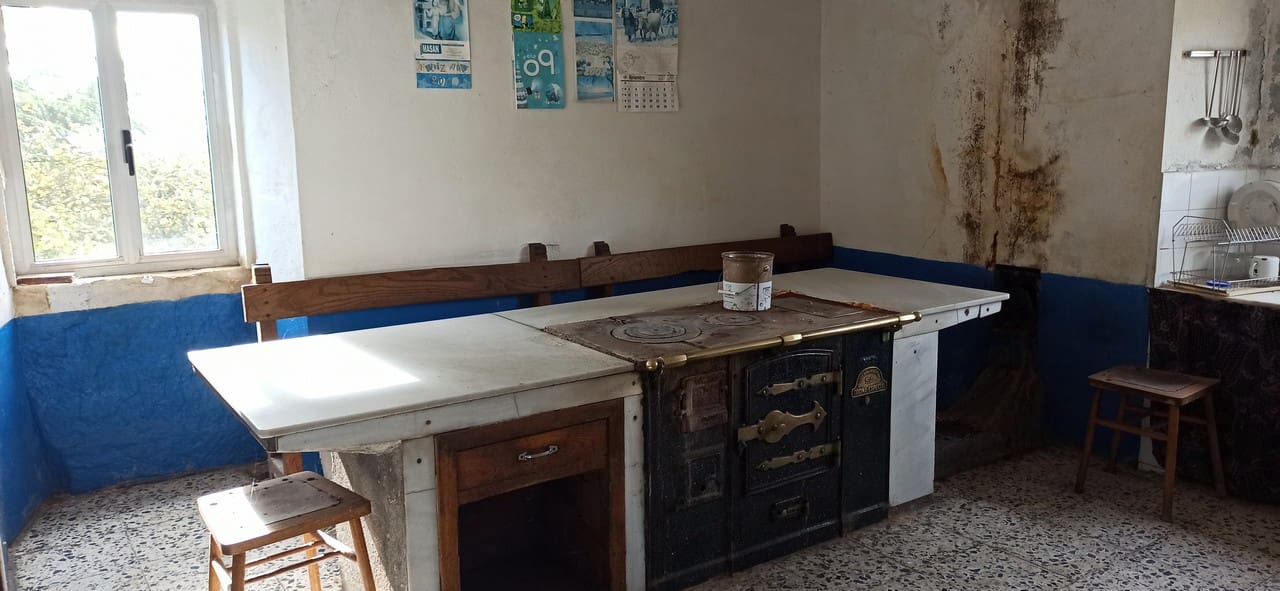 3 soveværelse Finca/Landehus til salg i Taboada med garage - € 60.000 (Ref: 8267335)