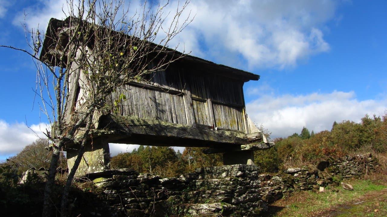 3 soveværelse Finca/Landehus til salg i Taboada med garage - € 60.000 (Ref: 8267335)