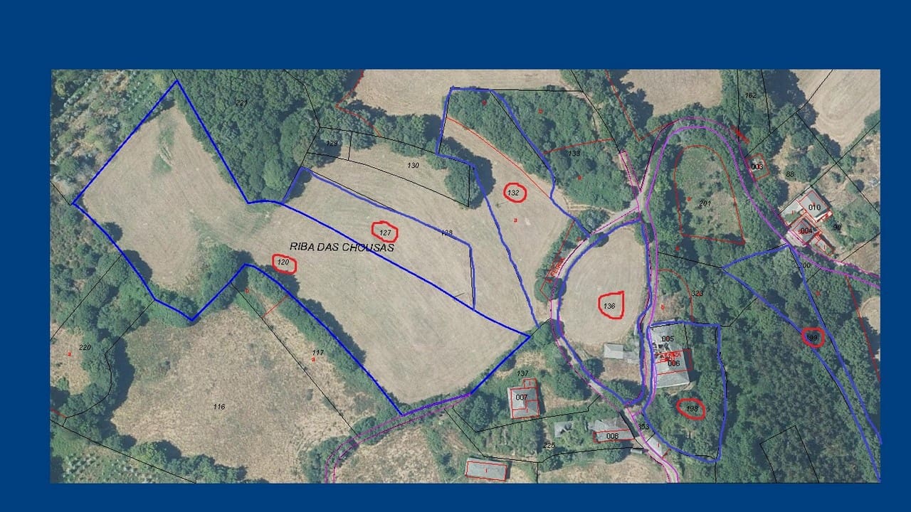 3 soveværelse Finca/Landehus til salg i Taboada med garage - € 60.000 (Ref: 8267335)