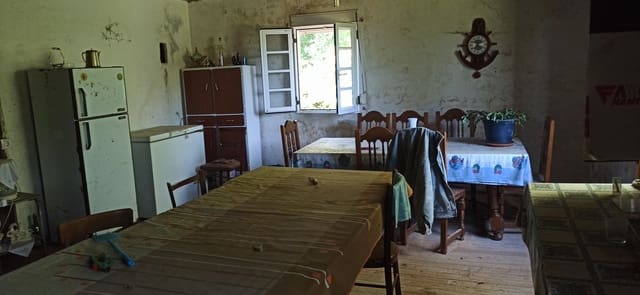 2 slaapkamer Finca/Landhuis te koop in Pantón met garage - € 55.000 (Ref: 8351756)