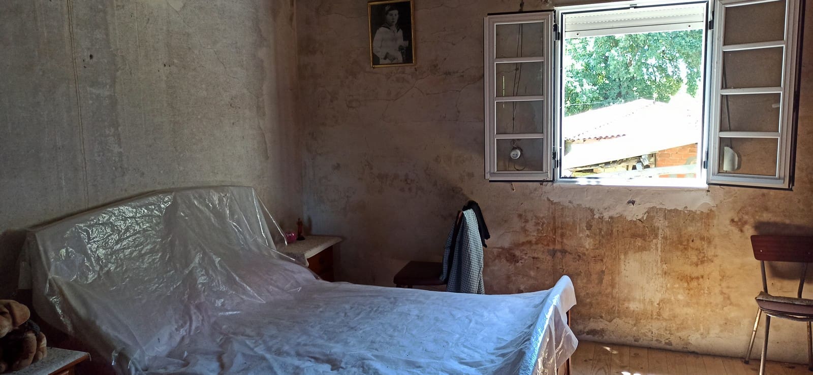 2 slaapkamer Finca/Landhuis te koop in Panton met garage - € 55.000 (Ref: 8351756)