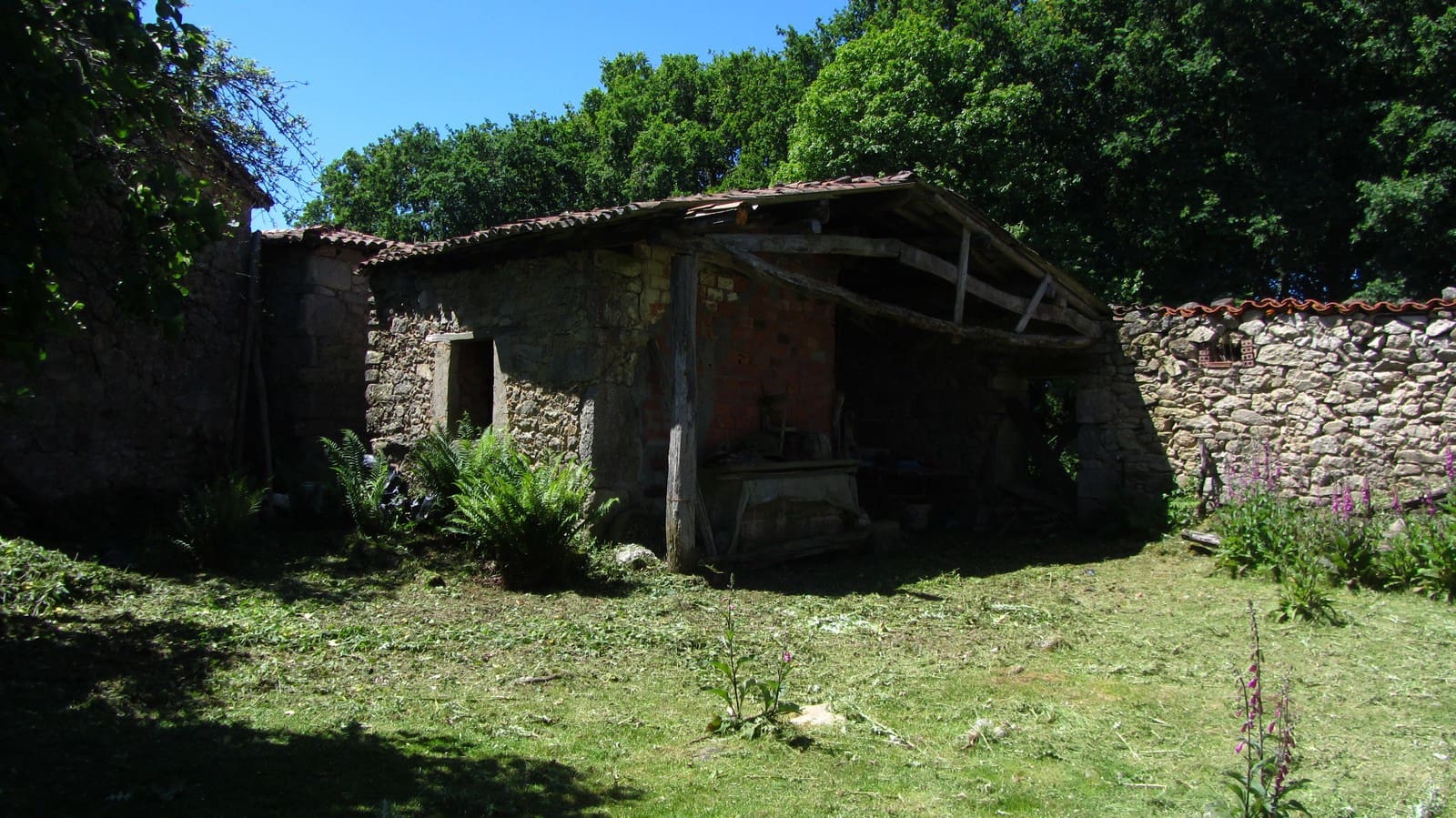 2 slaapkamer Finca/Landhuis te koop in Panton met garage - € 55.000 (Ref: 8351756)