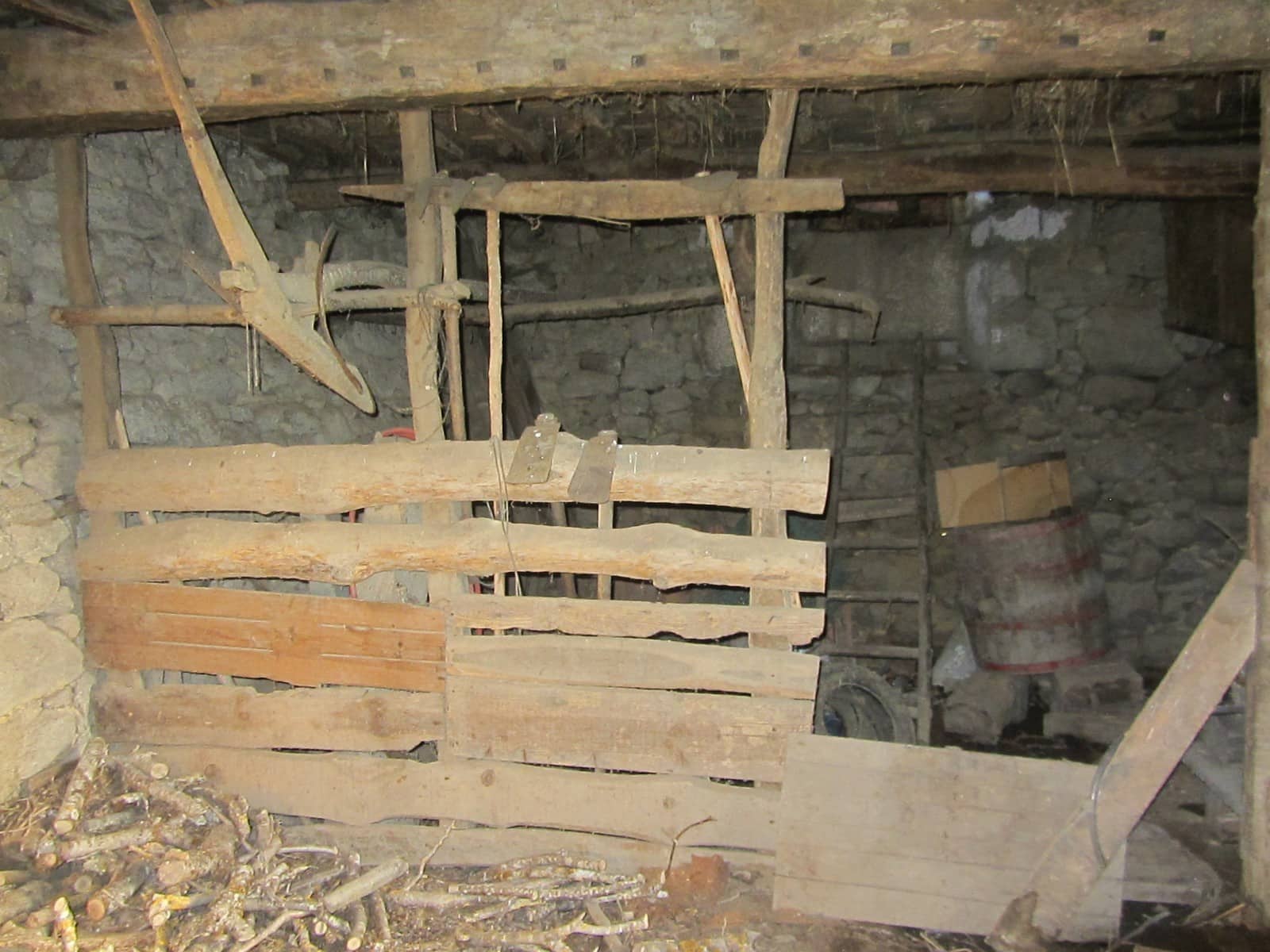 3 bedroom Finca/Country House for sale in Taboada with garage - € 55,000 (Ref: 8647066)