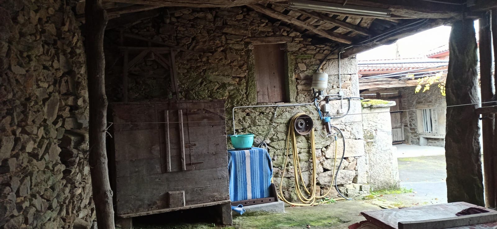 3 soveværelse Finca/Landehus til salg i Monterroso med garage - € 105.000 (Ref: 8669487)