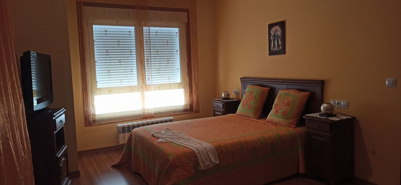 7 soveværelse Villa til salg i O Savinao med garage - € 525.000 (Ref: 8856584)